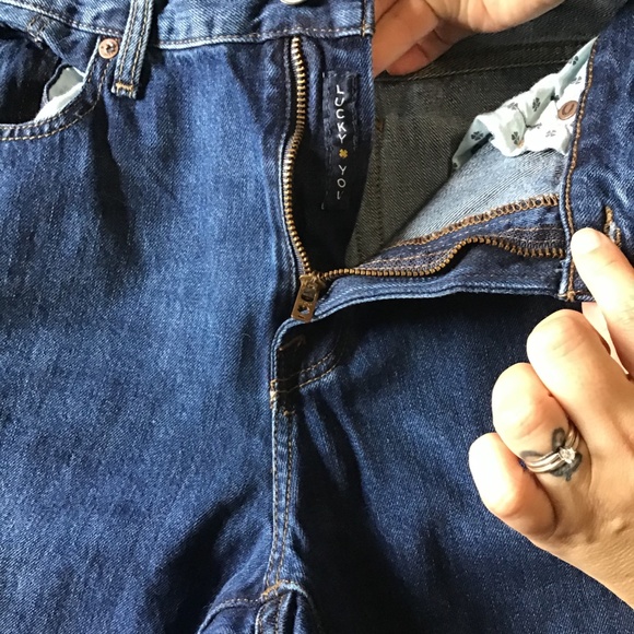 Lucky Brand Jeans - Picture 4 of 5